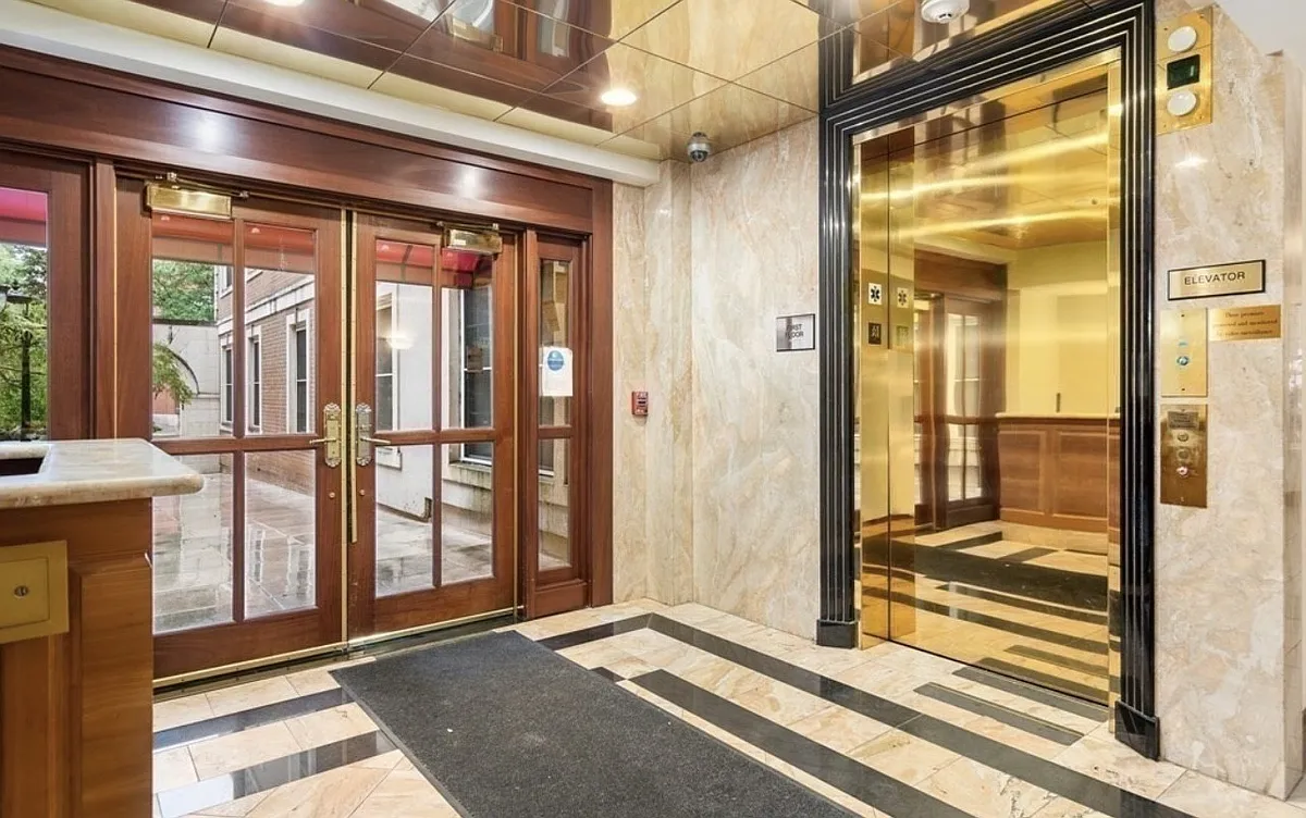 Building Photo - 2440 Massachusetts Ave #17