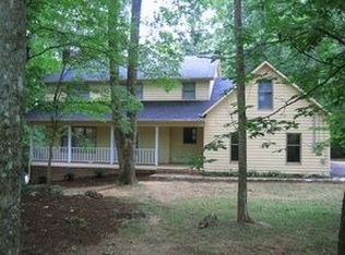 107 Lake Meadow Dr, Johnson City, TN 37615