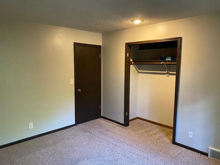 Bedroom 2 - Main Floor