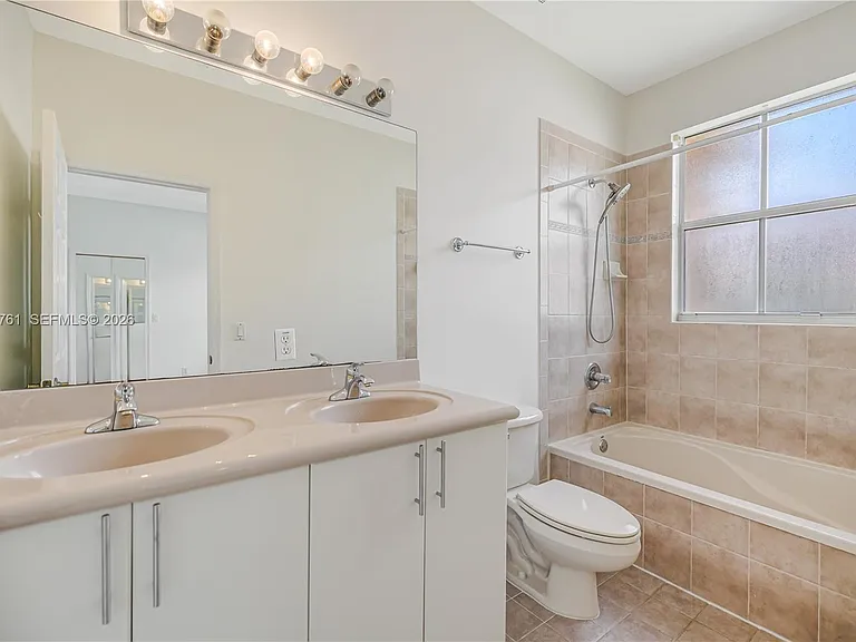 12172 SW 124th Path — Photo 29
