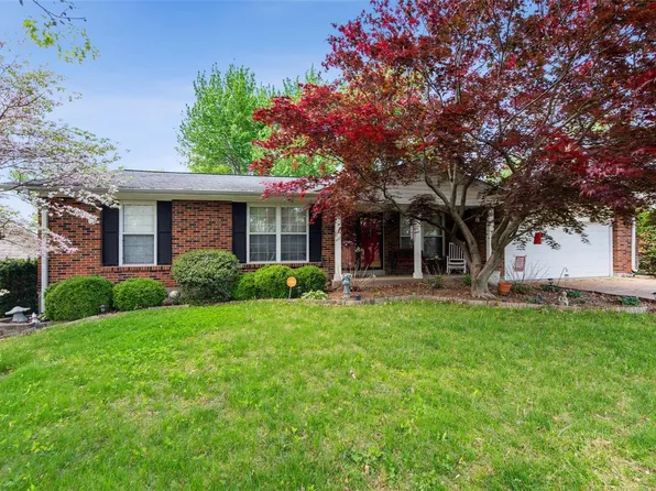 3847 Arbre Ln, Florissant, MO 63034