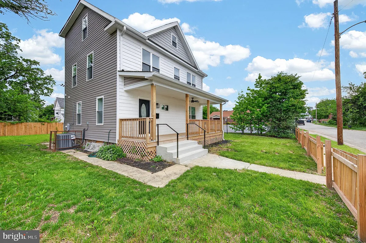 Building Photo - 5306 Ethelbert Ave