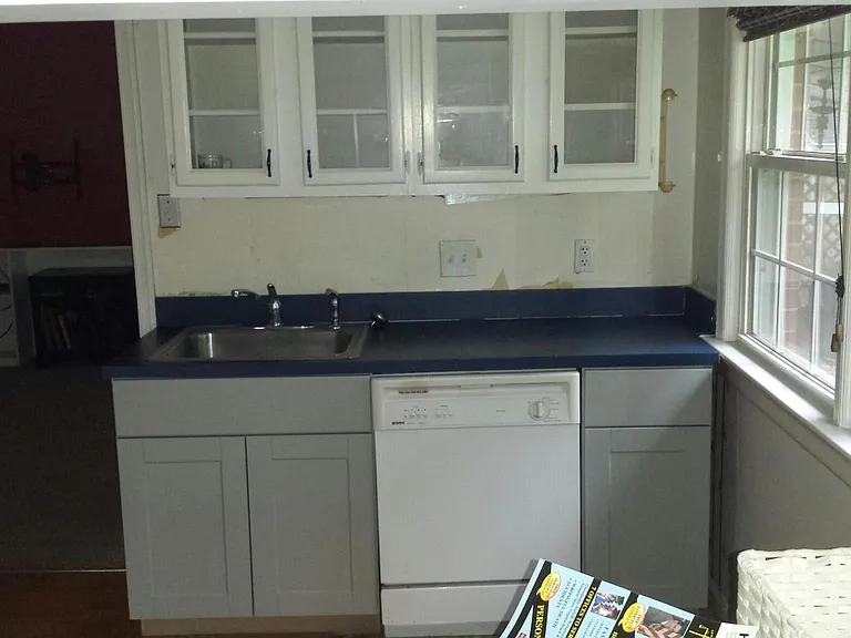 605 Runnymede Ct — Photo 10