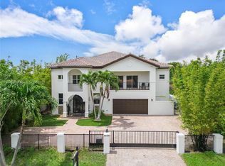 2490 NE 22nd St, Pompano Beach, FL 33062