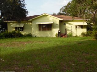 2420 Lakeview Dr, Sebring, FL 33870