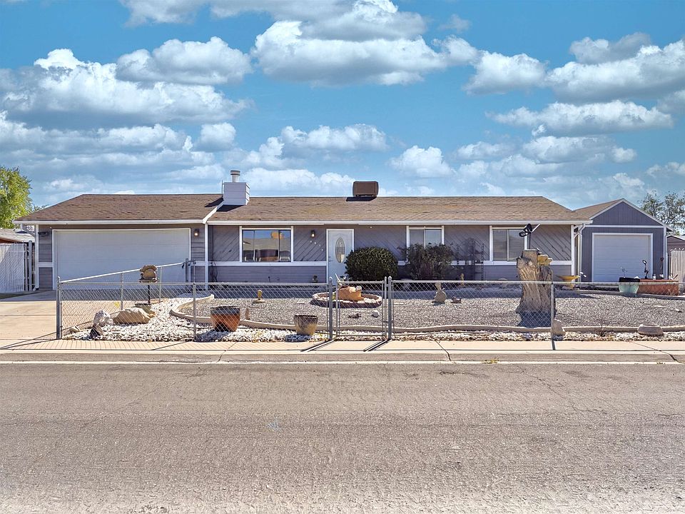 1st image of 494 Royal Ann Way