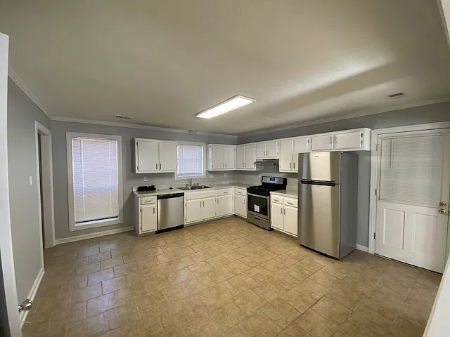 5685 Remsen Dr Memphis, TN 38135 - 1 — Photo 2