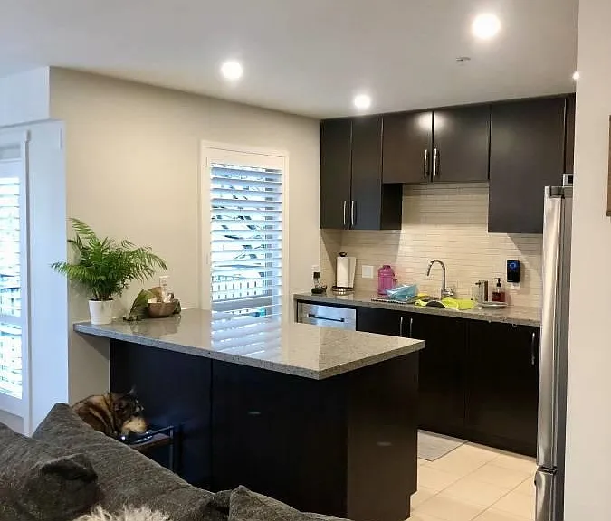 701 Klahanie Dr — Photo 2
