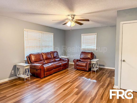 5th image of 603 Sherwood Ave