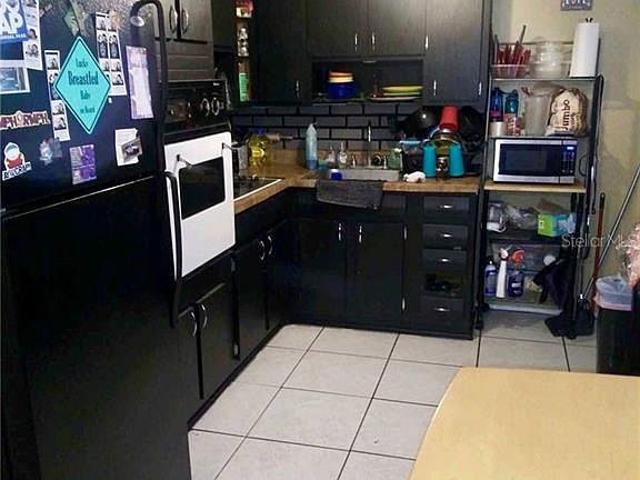 3rd image of 557 73rd Ave N