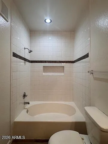 2929 W Yorkshire Dr #2110 — Photo 8