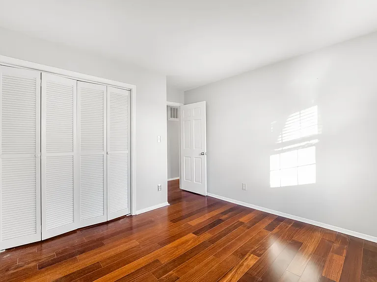 8418 Knights Bridge Rd — Photo 27