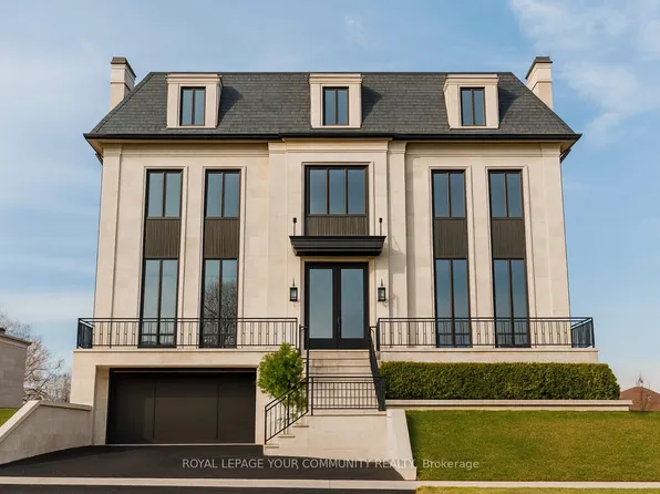 205 Heath St W, Toronto, ON M4V 1V3