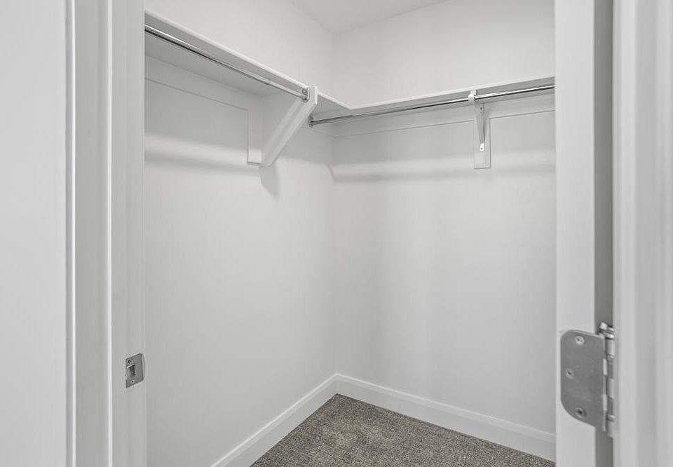 Photo is representational of the floor plan only, not specific listing. Contact agent for details