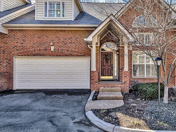 2nd image of 307 Riverstone Blvd
