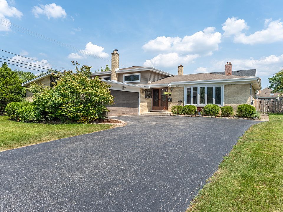 1st image of 2665 N Bradford Dr