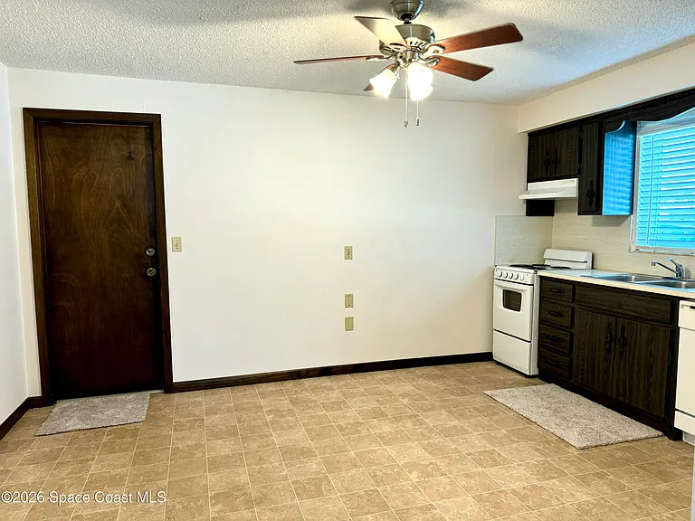 650 Atlantic Dr — Photo 5