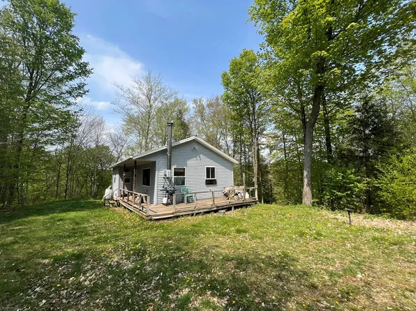 356 Healy Rd, Chateaugay, NY 12920
