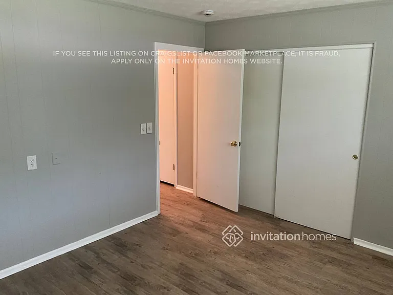 4633 Waverly Ln — Photo 11