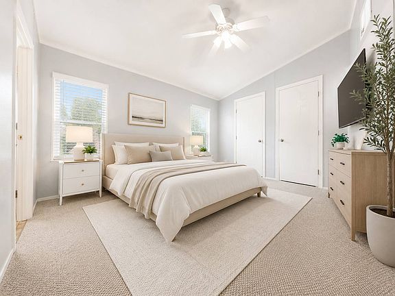 3rd image of 245 Mill Pond Dr #16
