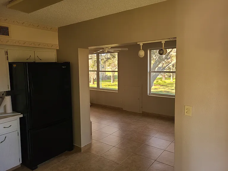 2402 Ecuadorian Way — Photo 12