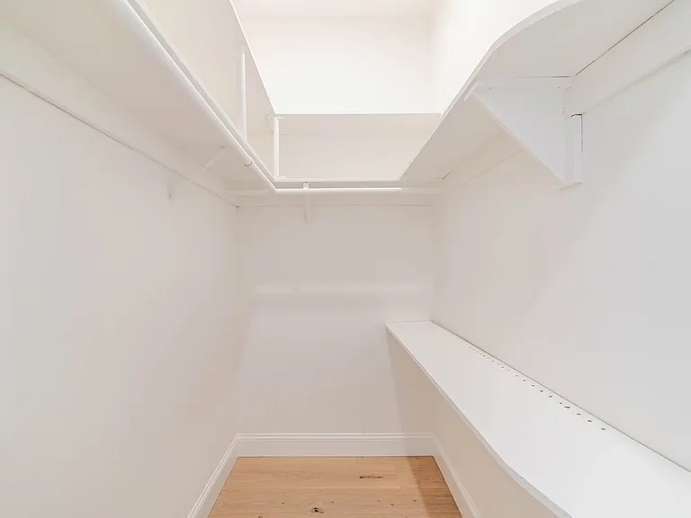 1305 N Columbus Ave #208 — Photo 26