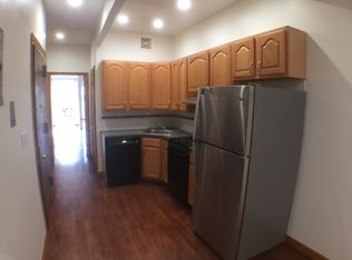 346 14th St #1F, Brooklyn, NY 11215