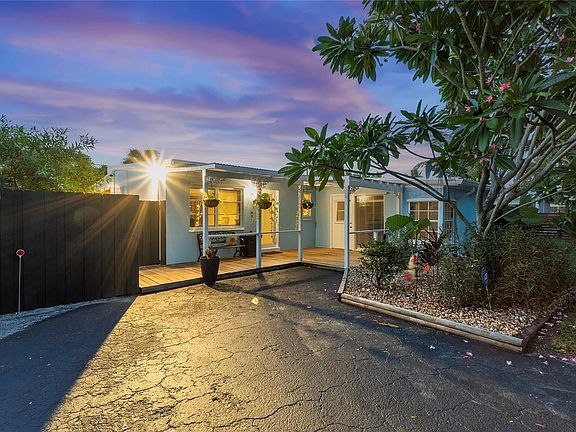 5th image of 3109 SW 16th Street