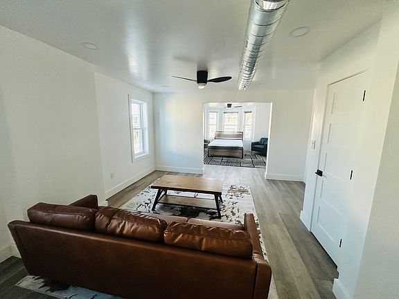 5th image of 1214 Main St #3
