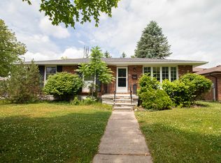 26 Page Dr, Welland, ON L3C 6E4