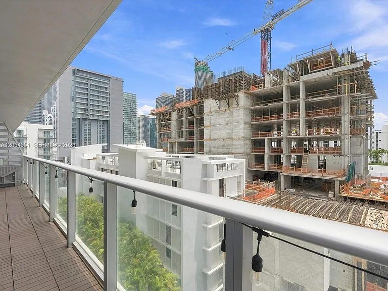 1010 SW 2nd Ave #1009 — Photo 24