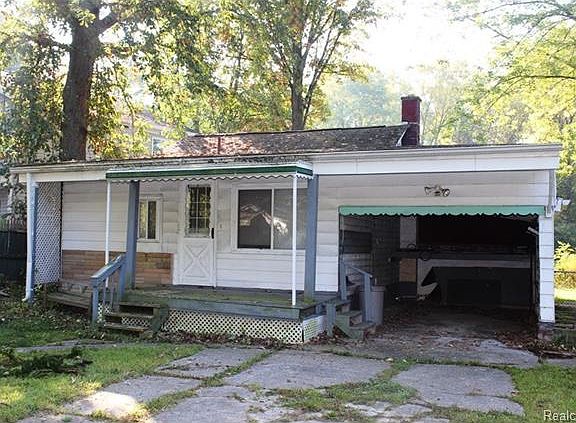 2nd image of 5047 Bryson Ln