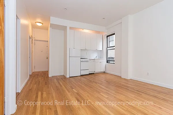 Rented by Copperwood Real Estate | media 34