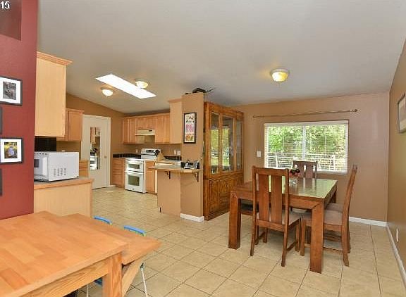 4th image of 26111 NE 212th Ave