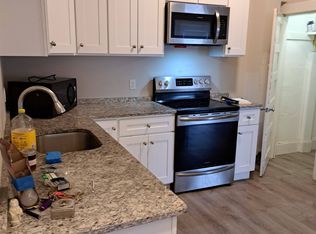 53 Elliott St #1F, Beverly, MA 01915