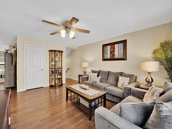 5th image of 9327 Lake Murray Blvd Unit E