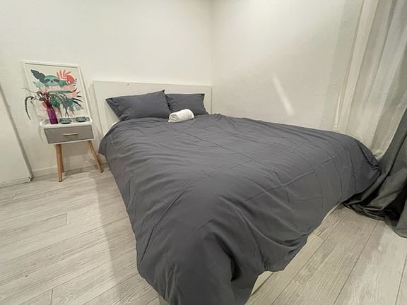 3rd image of 713 SW 7th Ave #176716