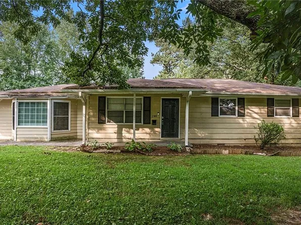 290 Pierce Rd, Hiram, GA 30141