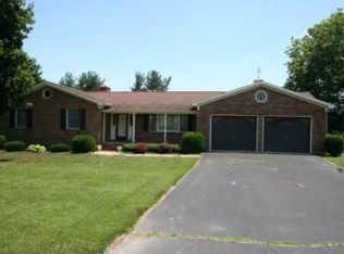 253 S Sunset Dr, Broadway, VA 22815