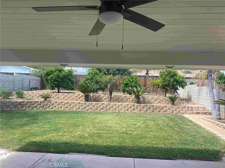 20143 Rockwell Rd — Photo 2