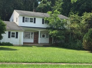 25 Lincoln Dr, Flanders, NJ 07836