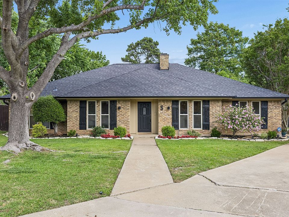 1st image of 5 Heritage Ct