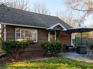 2996 Derling Rd, Akron, OH 44319