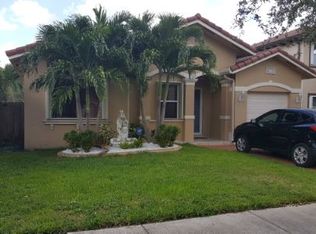 8776 NW 139th Ter, Miami Lakes, FL 33018