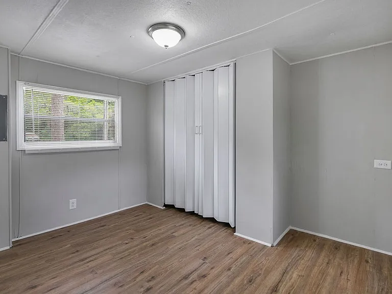 4404 Piedmont Ave — Photo 9