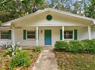 4820 NE 4th Pl, Gainesville, FL 32641