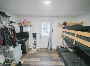 6959 Oak Park Ave #10, Van Nuys, CA 91406