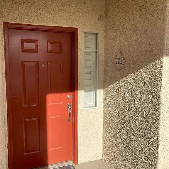 10224 Penrith Ave #202 — Photo 4