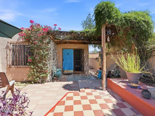 2631 E Prince Rd, Tucson, AZ 85716