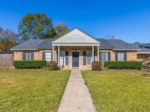 6030 Zenith St, Beaumont, TX 77706